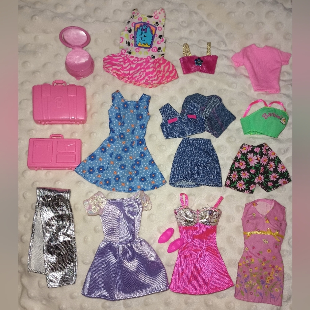 Vintage 90s Barbie Clothes+ Accessories
